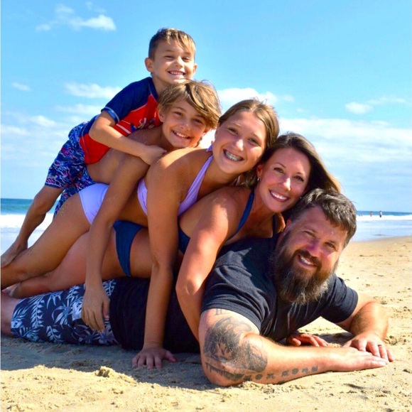 Meet your Posher - Picture 7 of 16